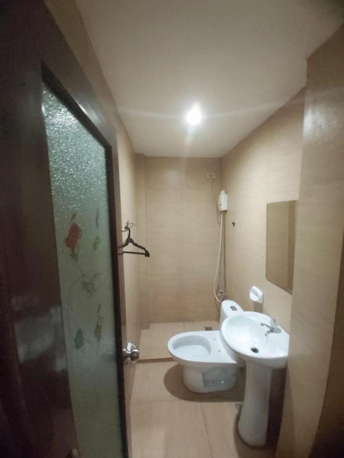 Cosmo Hotel Espana Near Ust Манила Экстерьер фото